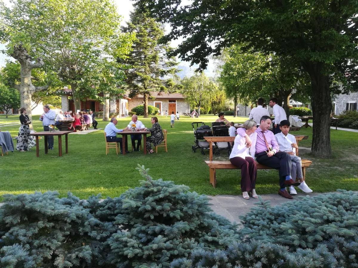 Aparthotel Cascina Borgofrancone Gera Lario Exterior foto