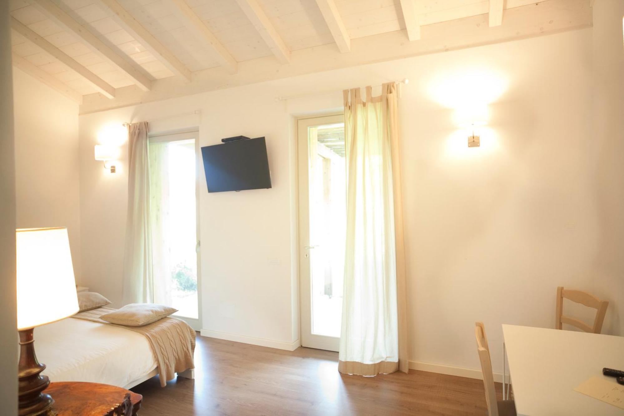 Aparthotel Cascina Borgofrancone Gera Lario Exterior foto